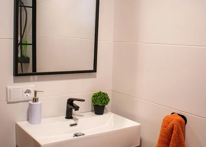 Lejlighed Entero, Centro De Con Cochera *