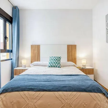 Entero, Centro De Con Cochera Apartamento *