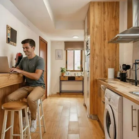 Apartamento Entero, Centro De Con Cochera