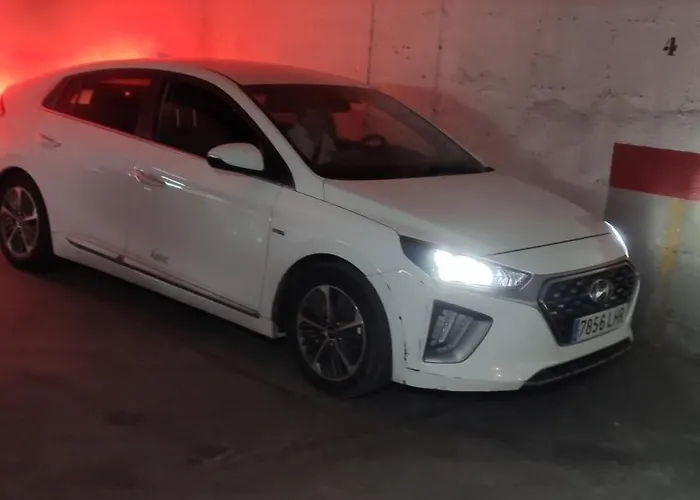 Appartamento Entero, Centro De Con Cochera *